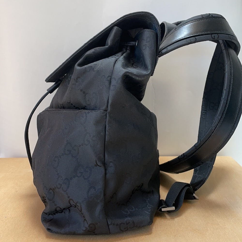 Gucci Nwot Monogram Drawstring Backpack - image 7